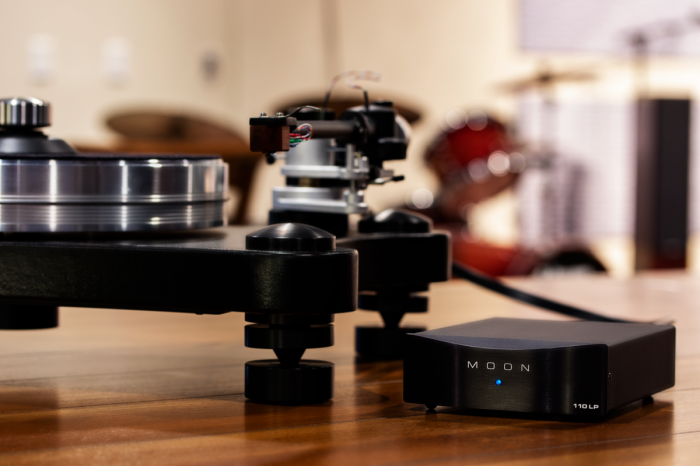 Preamplificator Phono MOON by Simaudio 110LP V2 [4]