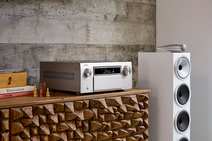 Receiver Denon AVC-A10H [3]