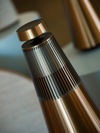 Boxa activa Bang&Olufsen BeoSound 2 [1]