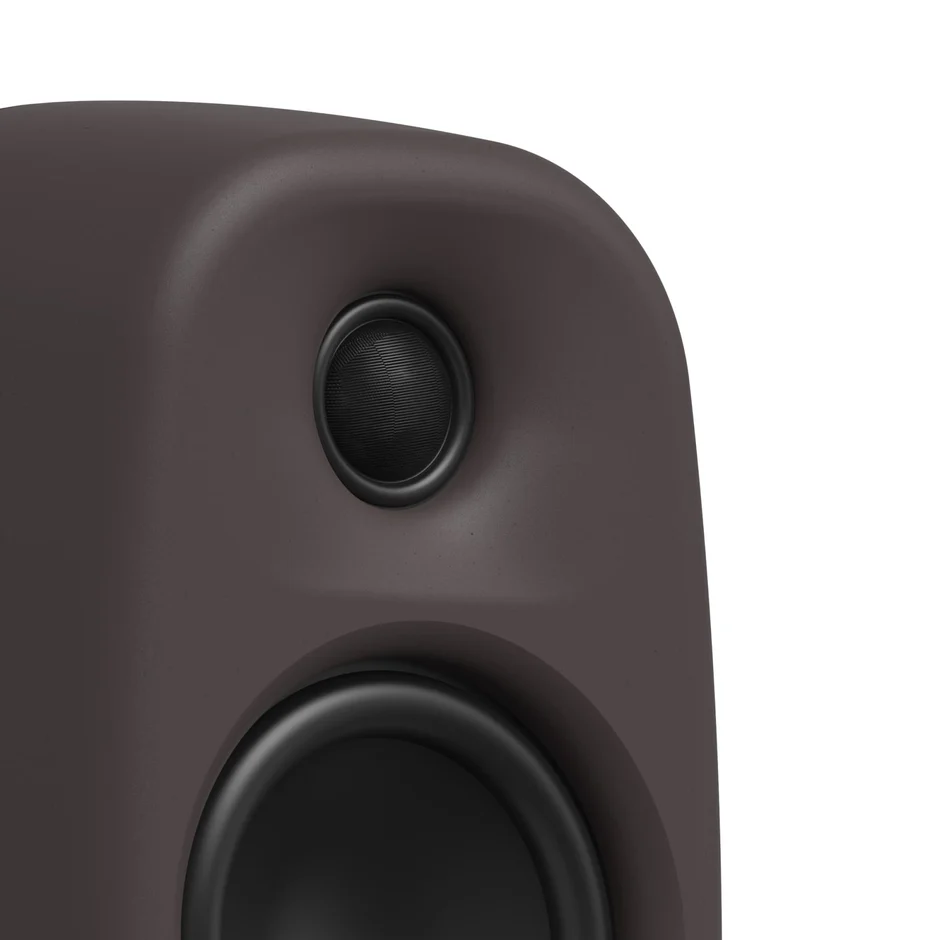Boxe active Kanto Audio UKI [17]