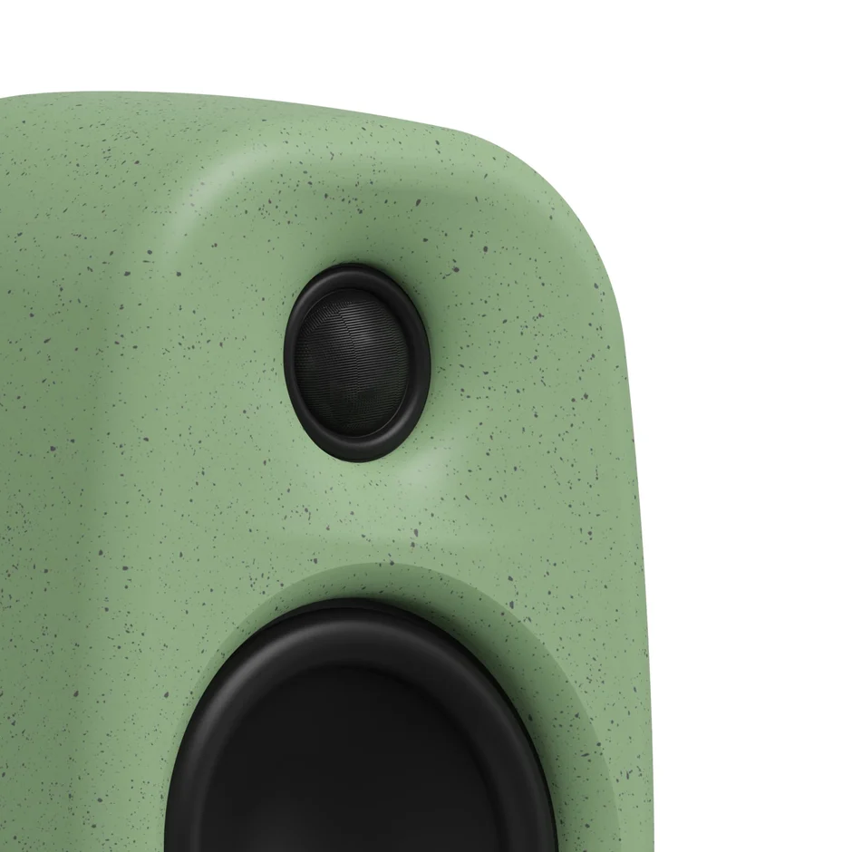 Boxe active Kanto Audio UKI [28]