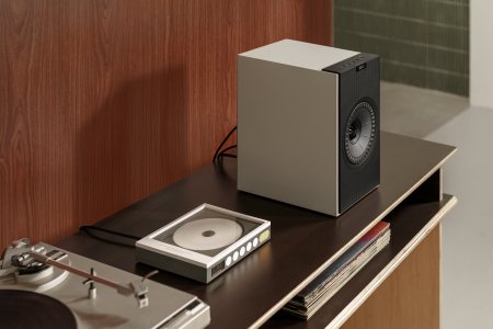 Boxe active KEF Coda W [2]