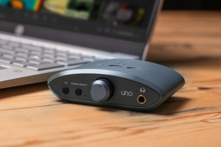 DAC iFi Audio UNO [2]