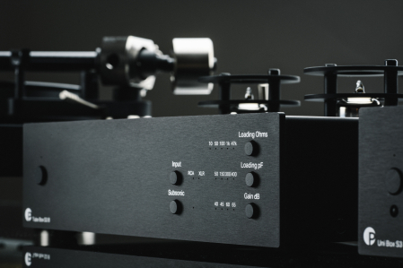 Preamplificator Phono ProJect Tube Box S3 B [1]