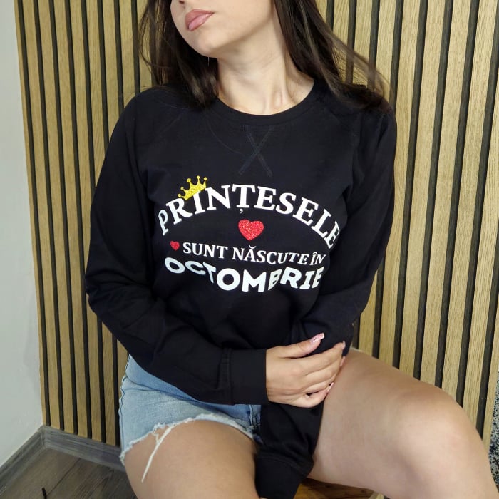Bluza hanorac sweatshirt peBluza hanorac sweatshirt pentru zi de naștere - "Prințesele sunt născute în Octombrie" - Neagră, Maneca Lungă, Imprimeu Albntru zi de nastere, Printesele sunt nascute in octombrie, bluza neagra cu maneca lunga si cu imprimeu alb [4]