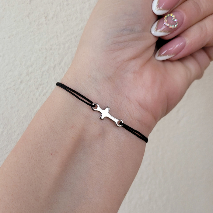 Bratara cu charm cruciulita din inox, bratara norocoasa, cu snur ajustabil, culoare la alegere. [3]