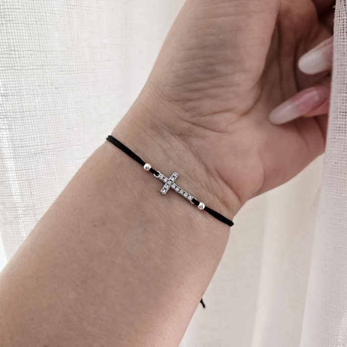 Bratara cu cruciulita placata cu platina si cristale Cubic Zirconia, inchidere macrame [2]