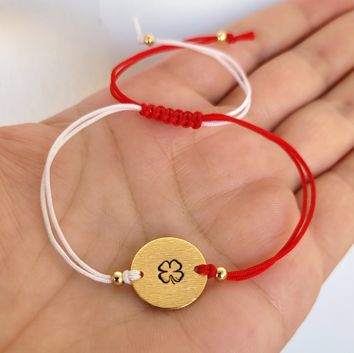 Bratara Martisor banut placat cu aur, gravat cu trifoi, cu snur ajustabil [3]