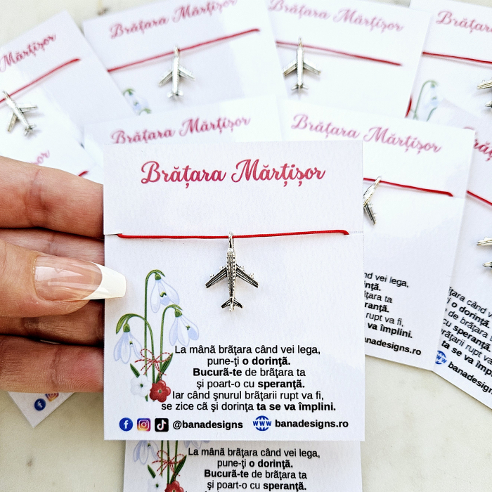 Bratara Martisor cu avion si snur rosu ajustabil [4]