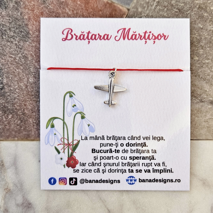 Bratara Martisor cu charm avion si snur rosu ajustabil [2]