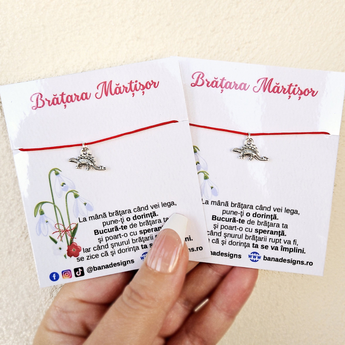 Bratara Martisor cu charm dinozaur si snur rosu ajustabil [7]