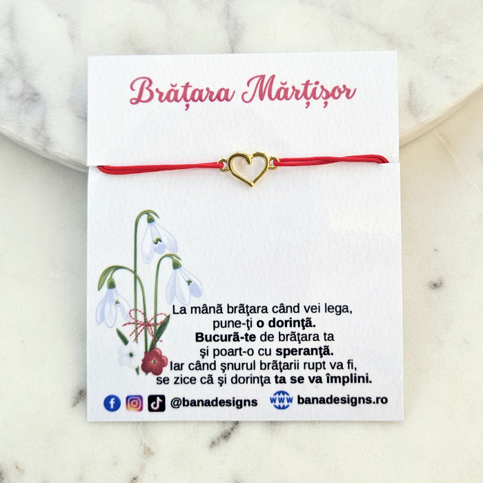 Bratara Martisor cu inimioara aurie si snur rosu ajustabil [2]