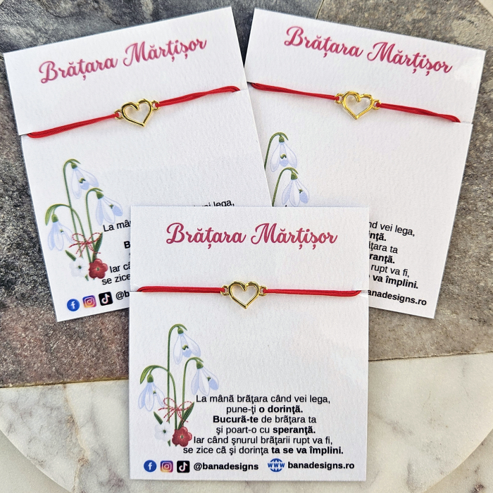 Bratara Martisor cu inimioara aurie si snur rosu ajustabil [4]