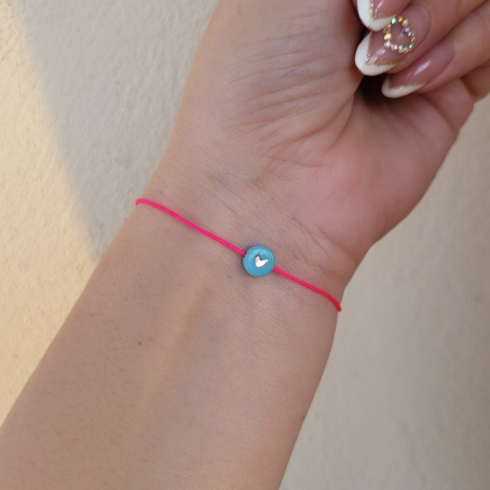Bratara Martisor colorat cu inimioara turcoaz cu argintiu si snur ajustabil rozi neon [4]