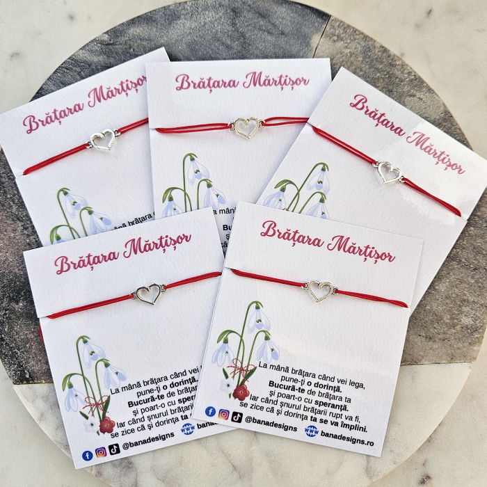 Bratara Martisor cu inimioara si snur rosu ajustabil [8]