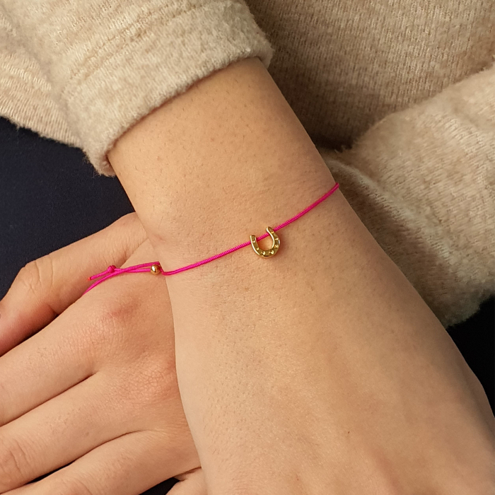 Bratara Martisor cu potcoava placata cu aur de 18K, cu snur ajustabil [4]
