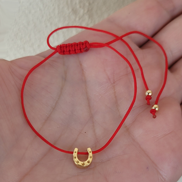 Bratara Martisor cu potcoava placata cu aur de 18K, cu snur ajustabil [6]