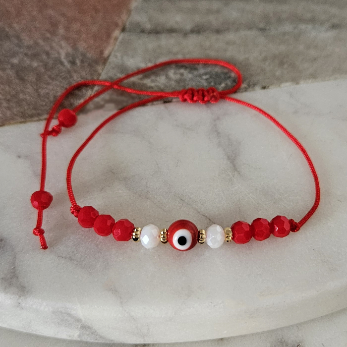 Bratara Martisor cu ochi protector si cristale rosii si albe, placata cu aur [4]