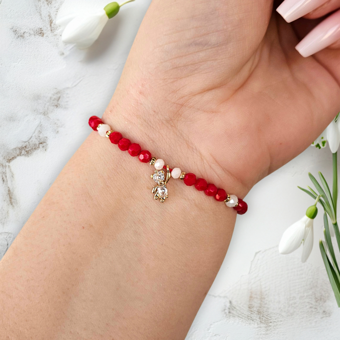 Bratara martisor cu ursulet, cristale rosii si margele texturate placate cu aur de 18K [2]