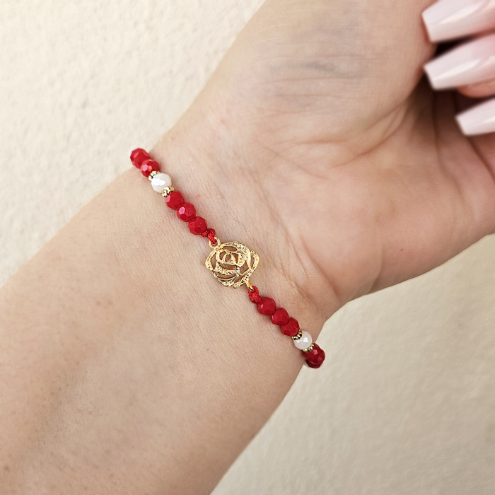 Bratara martisor trandafir, cristale rosii si margele texturate placate cu aur de 18K [4]