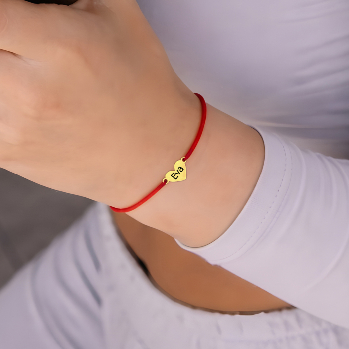 Brățară minimalistă cu inimioară gravată cu inițială [10]