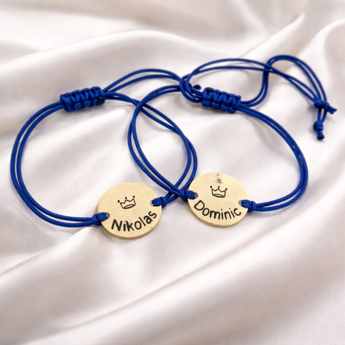 Bratara personalizata cu nume gravat pe banut placat cu aur, cu inchidere macrame ajustabila [3]