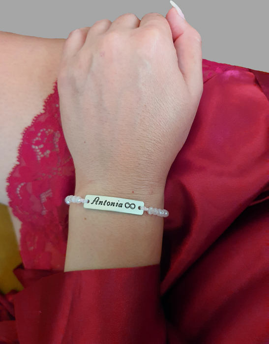 Bratara personalizata cu nume si margele din cristal colorat [6]
