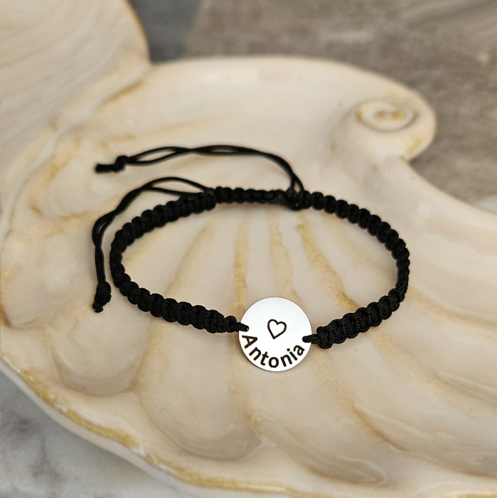 Brățară personalizată cu nume și inimioară gravate pe bănuț din inox [3]