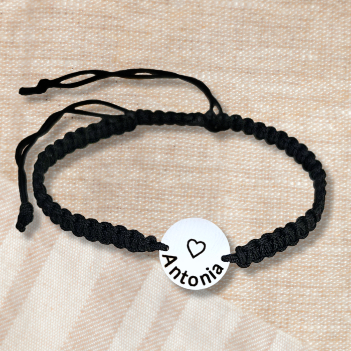 Brățară personalizată cu nume și inimioară gravate pe bănuț din inox [1]