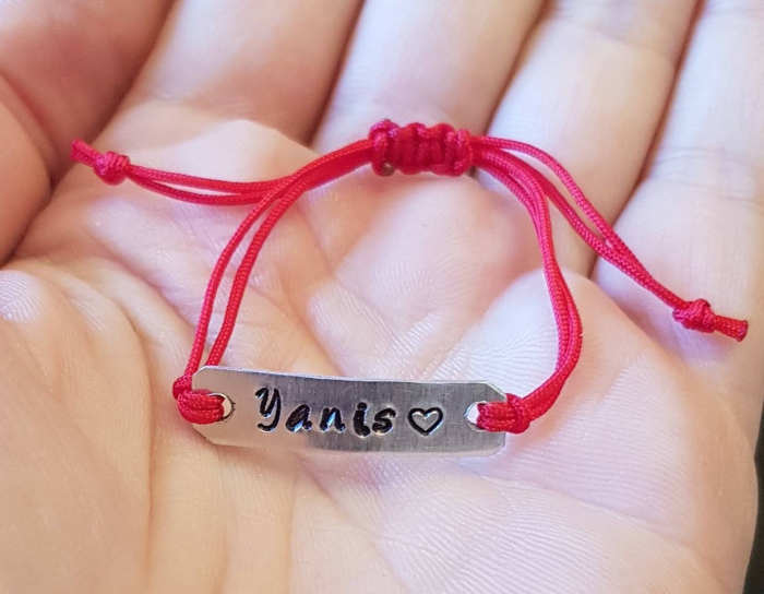 Bratara personalizata cu nume, pentru copii si bebelusi, gravata, cu snur ajustabil [8]