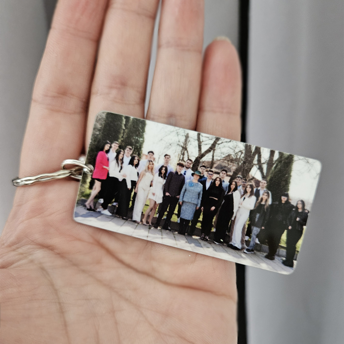 Breloc personalizat cuBreloc personalizat cu fotografie pe fata si mesaj pe spate [8]
