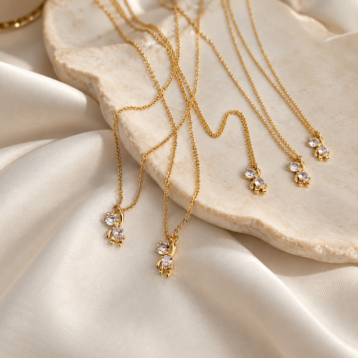 Colier pandant ursulet placat cu aur, incrustat cristale Cubic Zirconia [2]