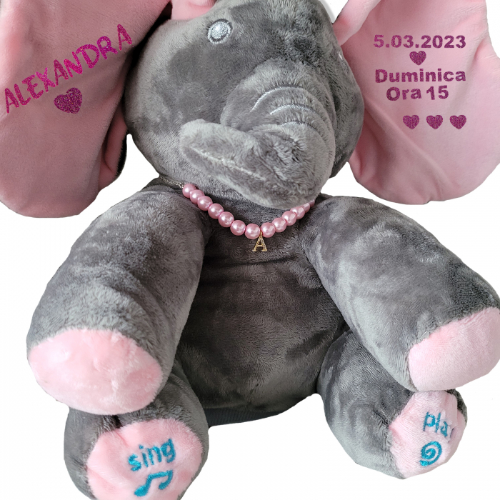 Elefant roz din plus, cadou pentru nou nascut, personalizat cu nume, data nasterii si colier din perle cu initiala [2]