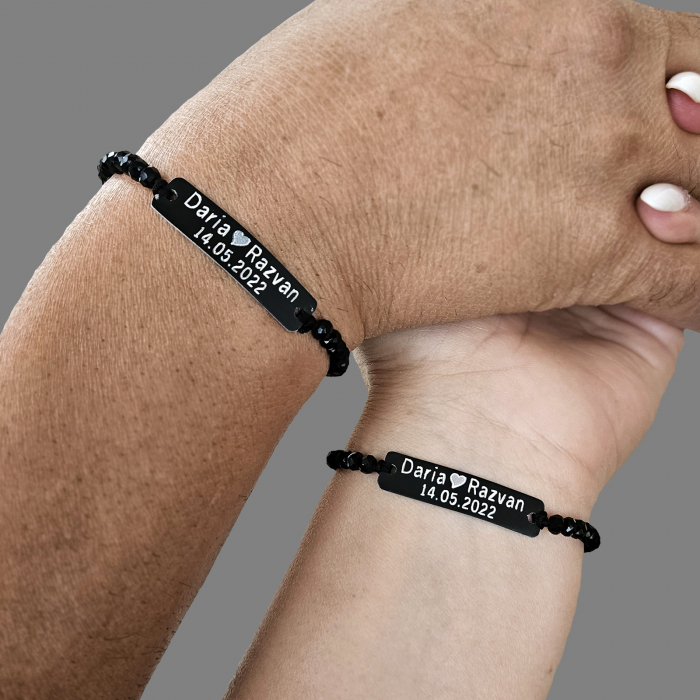 Set de 2 bratari negre personalizate pentru cuplu, cu nume si data, cu cristale negre [4]