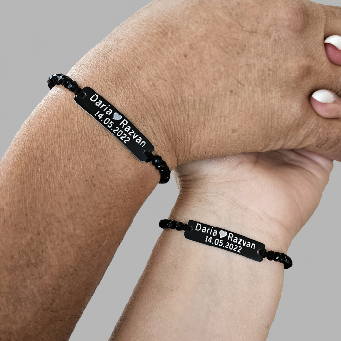 Set de 2 bratari negre personalizate pentru cuplu, cu nume si data, cu cristale negre [2]