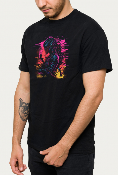 Tricou negru Alien, cu extraterestru abstract multicolor [6]