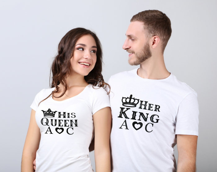 Tricouri personalizate pentru cuplu, set de 2 tricouri, personalizate cu Her King si His Queen, initialele cuplului si coronita [1]