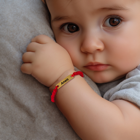 Brățară personalizată pentru copii din inox waterproof, gravată cu nume și decorată cu cristale. Cadou elegant pentru botez, naștere sau aniversare. [5]