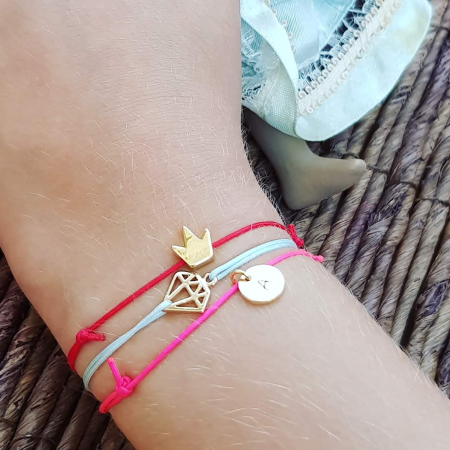 Bratara coronita placata cu aur de 24K, cu snur ajustabil [8]