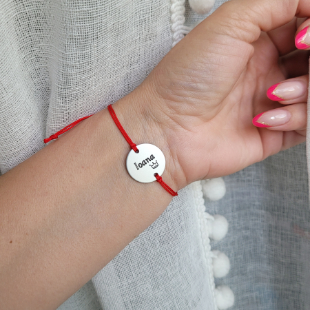 Bratara cu nume personalizata, cu coronita si snur ajustabil [2]