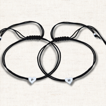 Bratara inimioara placata cu aur personalizata, gravata cu initiala, cu snur ajustabil macrame [3]