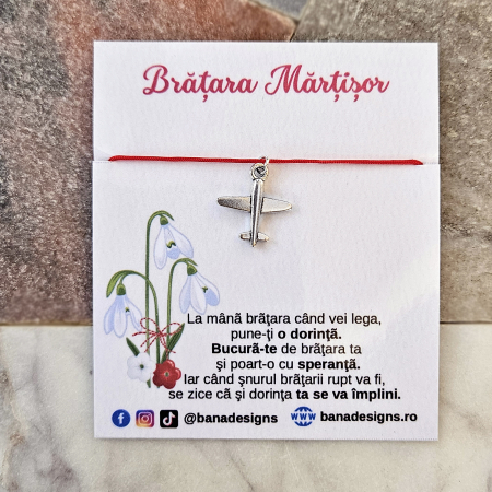 Bratara Martisor cu charm avion si snur rosu ajustabil [1]