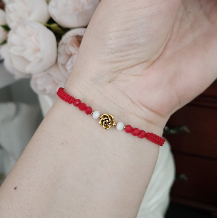 Bratara Martisor cu floare 3D placata cu aur 18K, margele cristal alb rosu, snur macrame rosu, martisor elegant cadou primavara [2]