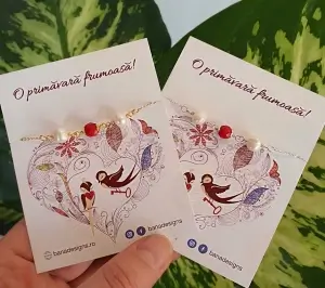 Bratara Martisor cu perle de cultura albe si coral rosu, placata cu argint [3]