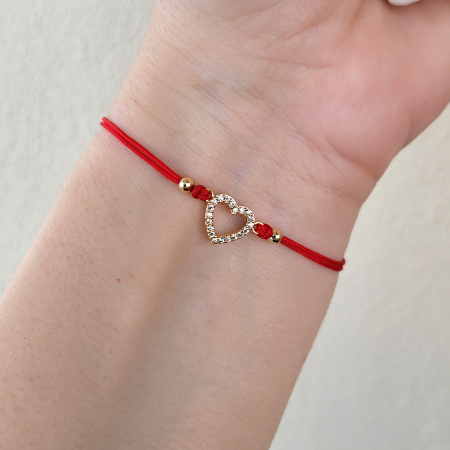 Bratari Martisor - Bratara Martisor placata cu aur de 18K cu charm inimioara decorata cu cristale Cubic Zirconia