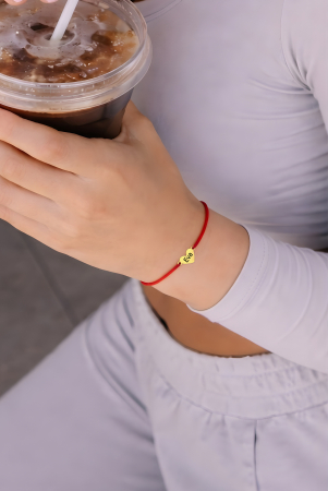 Brățară minimalistă cu inimioară gravată cu inițială [7]