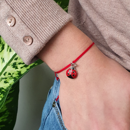 Bratara norocoasa Martisor cu buburuza, cu snur ajustabil [2]