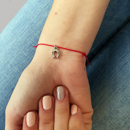 Bratara norocoasa Martisor cu potcoava, cu snur ajustabil [2]