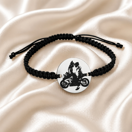 Brățară personalizată cu fotografie gravată pe bănuț din inox 304, șnur reglabil. Cadou elegant, premium și plin de semnificație. [3]