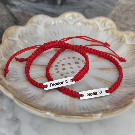 Bratari pentru copii - Brățară personalizată cu nume gravat pe inox argintiu waterproof, potrivită pentru bebeluși, copii și adulți. Alege mărimea și culoarea șnurului.